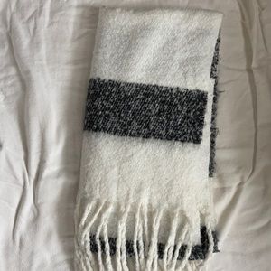 Soft scarf